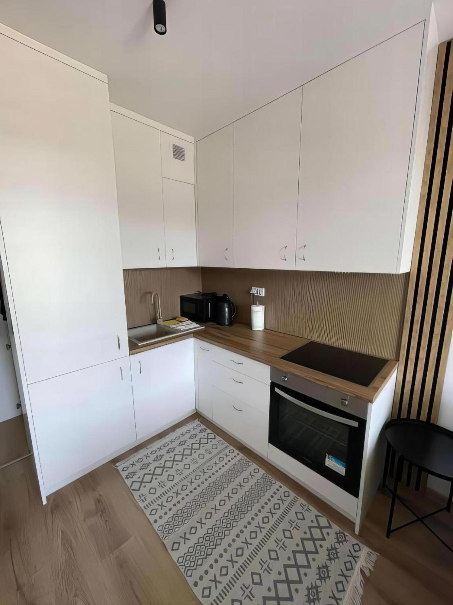 Apartamento 77 Wiktoryn Studio Varsovia Exterior foto